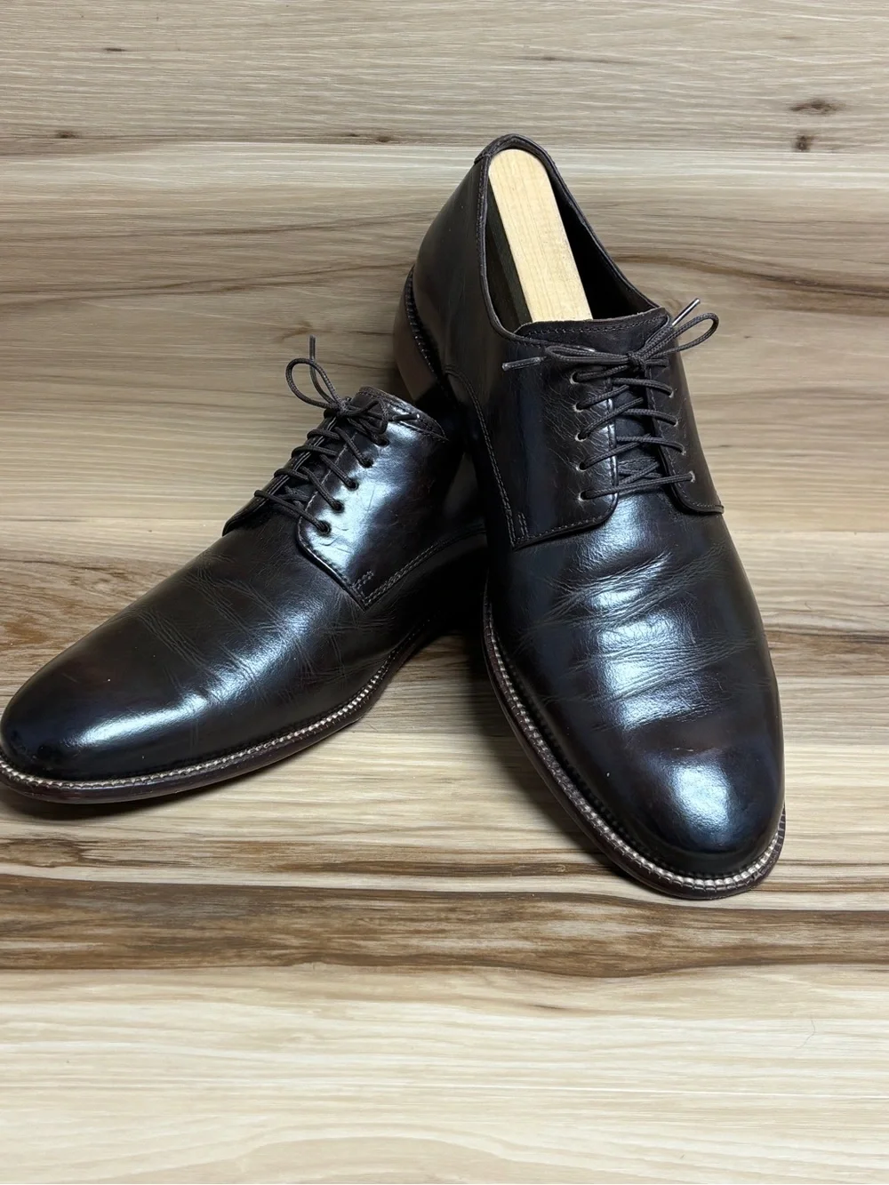Cole Haan Fitzgerald men's dark brown leather plain toe Oxford shoes size 9.